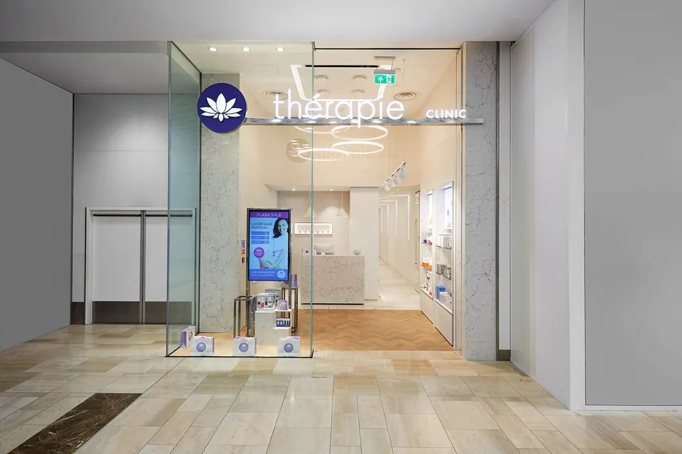 Thérapie Clinic White City shopfront and glass entrance