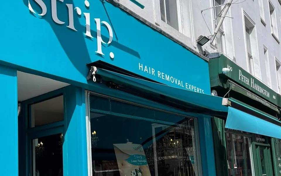 Strip Chelsea shopfront and entrance